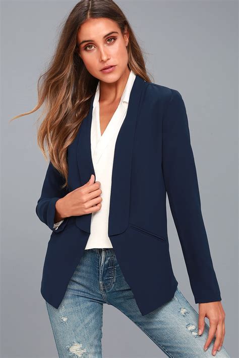 women navy blue blazer